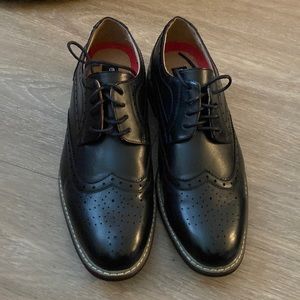 Bruno Marco Oxford Wingtip Dress Shoes